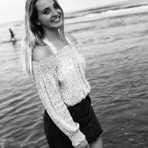 Meet your Posher, Hailey